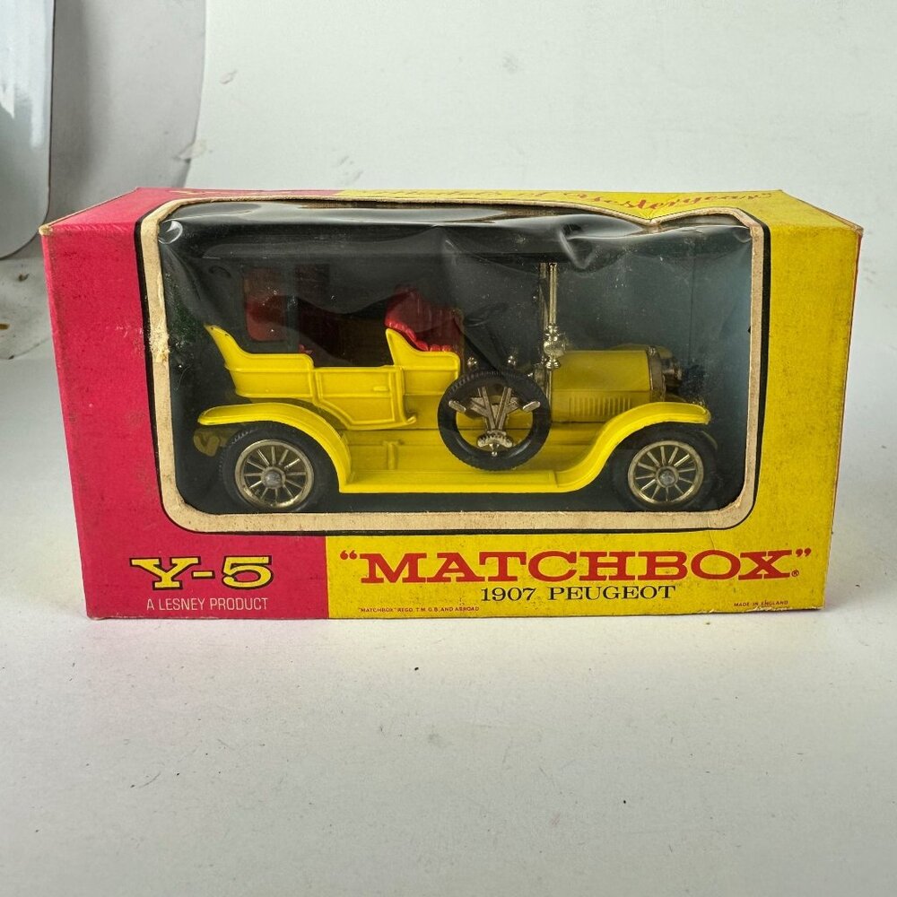 Matchbox Y-5 1907 Peugeot Die-Cast Model Car In Original Box